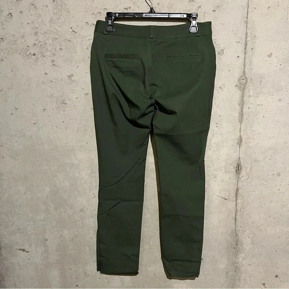 Banana Republic Pants Women’s 2 Green Sloan Chino Regular Flat Front Buttons - Picture 4 of 8